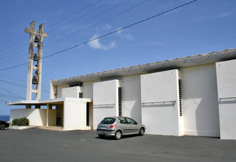 L'église Saint-Dominique est l'œuvre de l'architecte Gérard Corbin